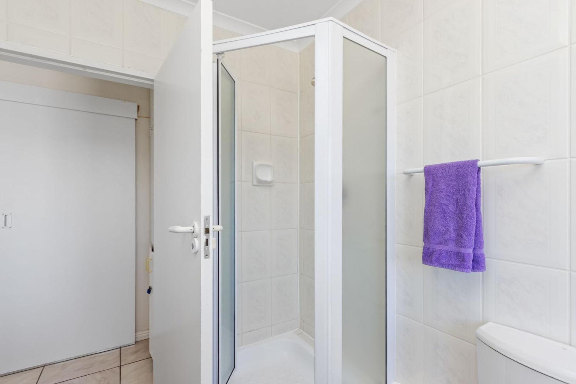 Odeon Towers 810 By Host Agents Appartement